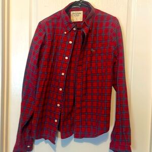 Abercrombie & Fitch Men’s long-sleeve shirt.